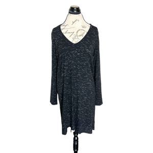 Lilla P Dress Womens Size Large Shift Stretch Long Sleeve Jersey Knit V Neckline